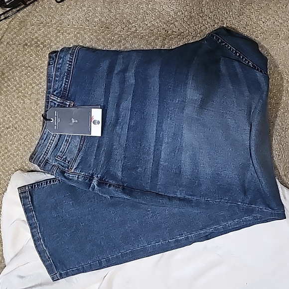 NYC Other - The Perfect Jean NYC Athletic Fit  Men's Size 46x30  NEW